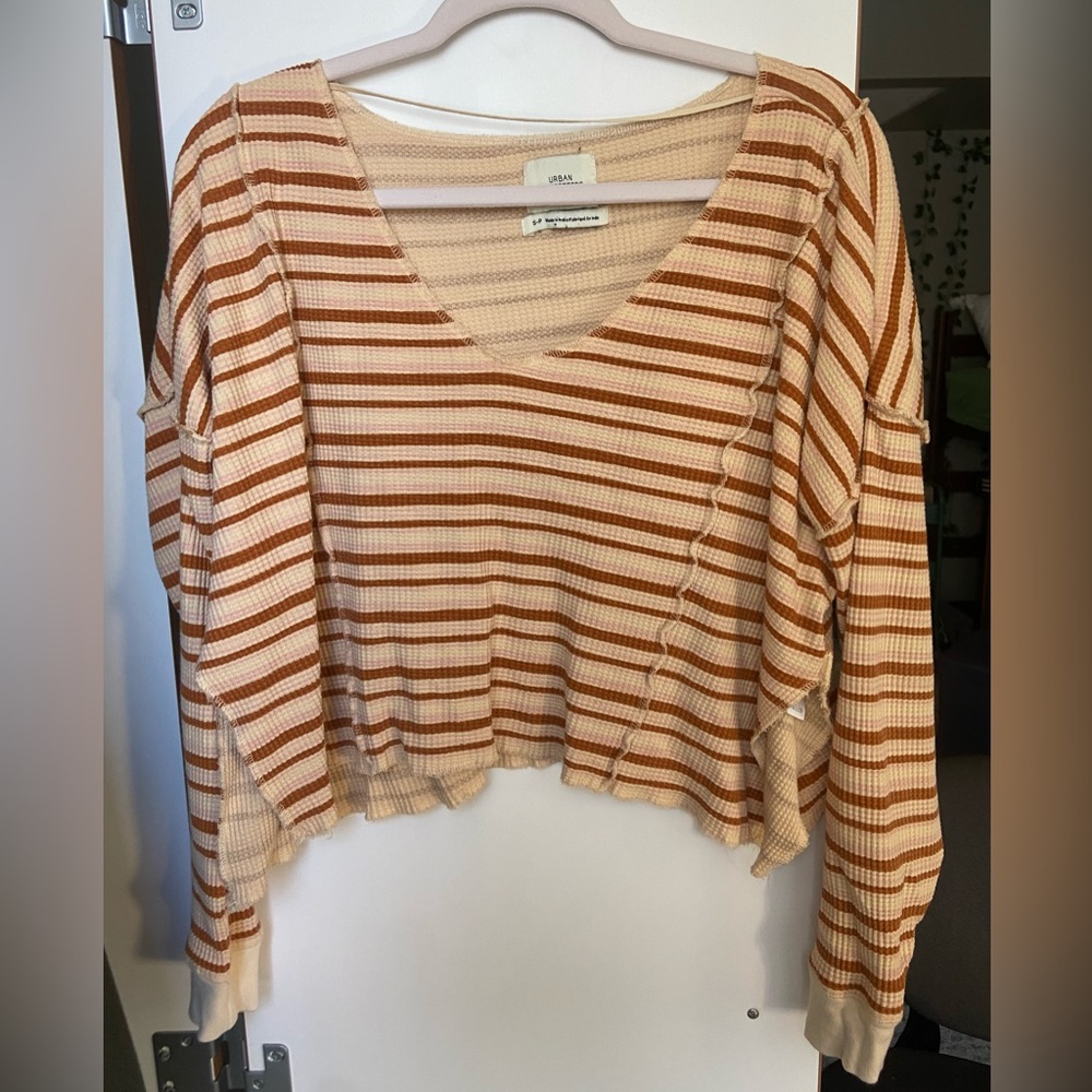 Urban Outfitters long sleeve cropped top
